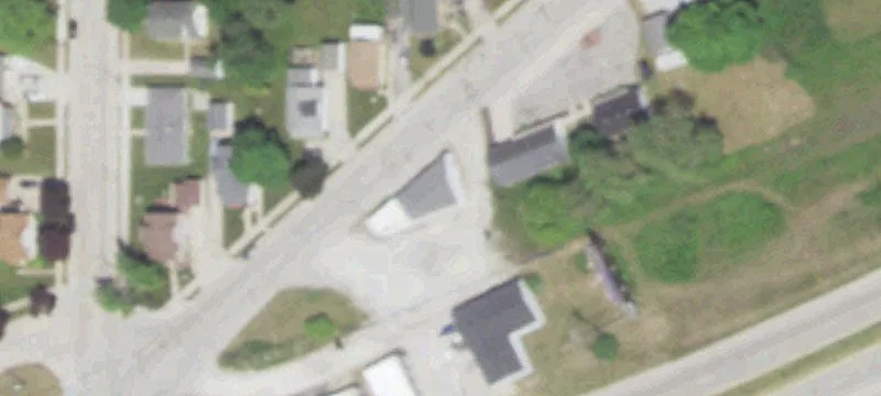 2349 Roosevelt Ave