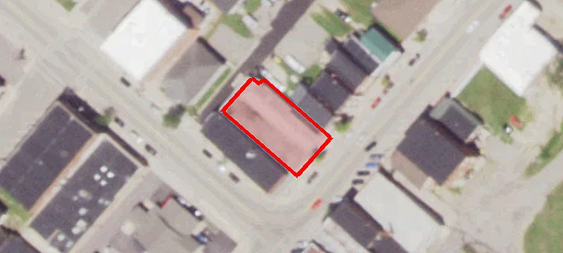 821 Water Ave