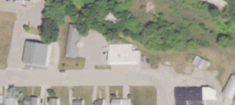 33 3rd St