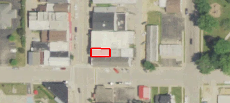 122 Main St