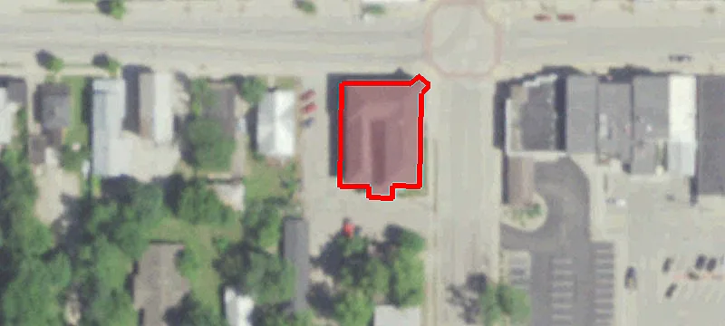 101 Main St