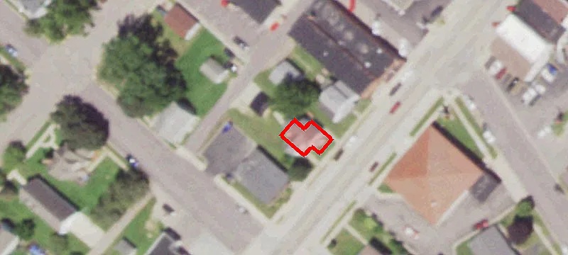 715 Water Ave