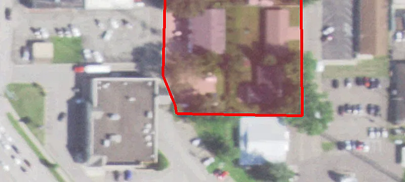 952 Harlem St