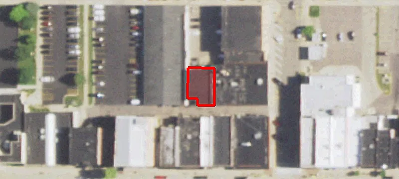 123 Walnut St