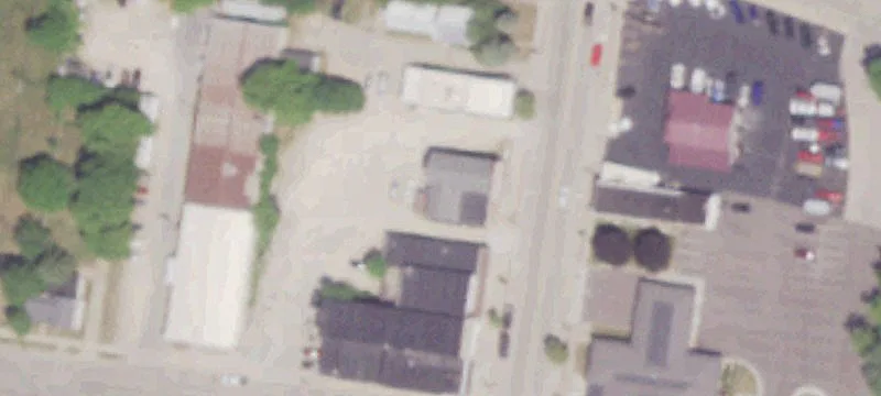 126 Main St