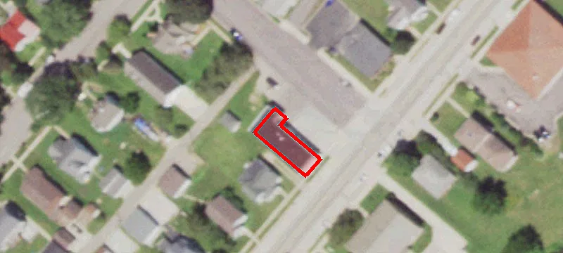 639 Water Ave