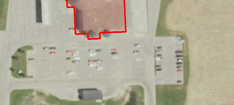 762 Commercial Ave