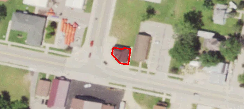 100 Main St