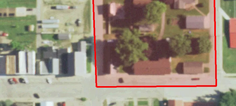 102 Ctr St