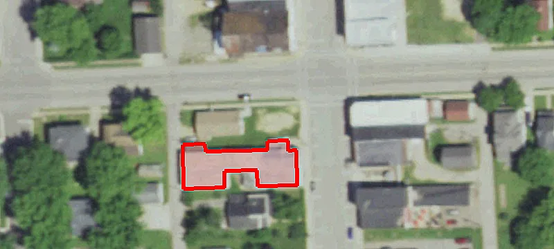 413 Main St