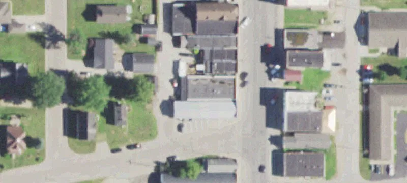 105 5th S Ave