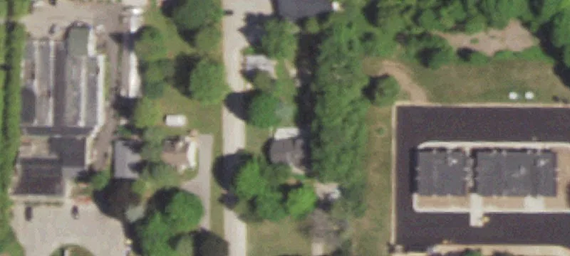 2450 Bay Shr Dr