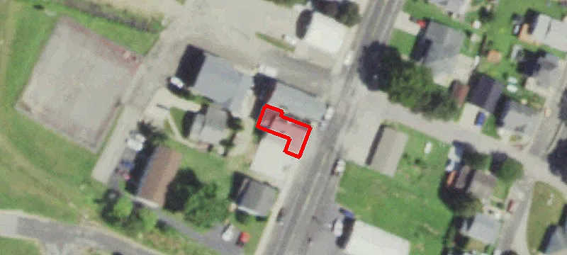 502 Main St