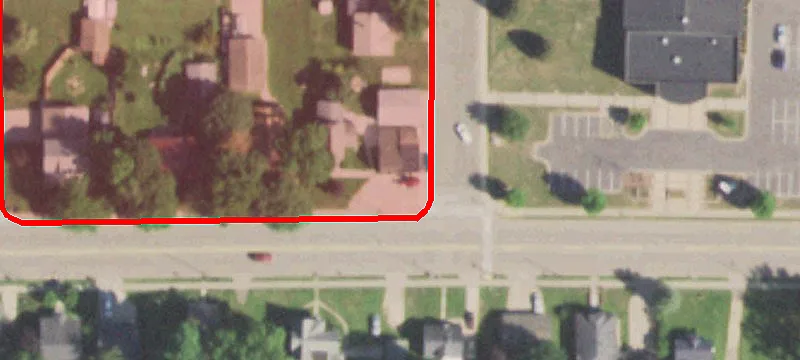 525 University Ave
