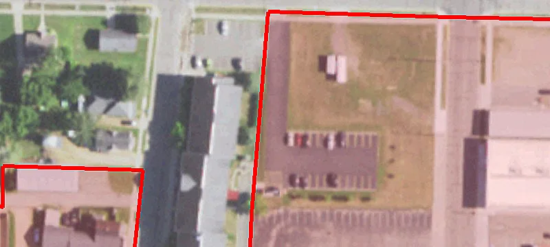 620 Edison St