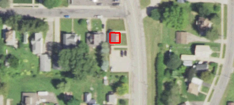306 Main St