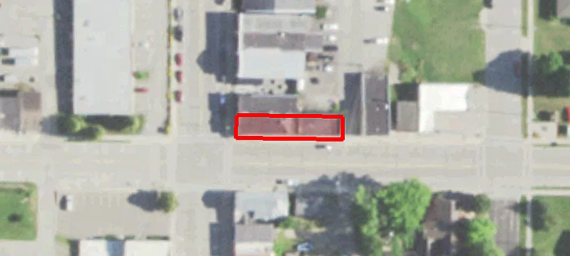 100 Main St