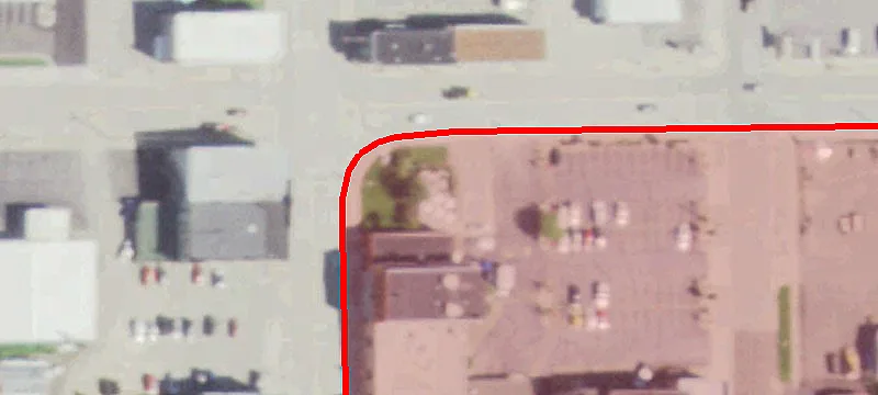 121 Main St