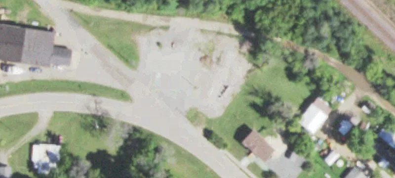 307 Emery St