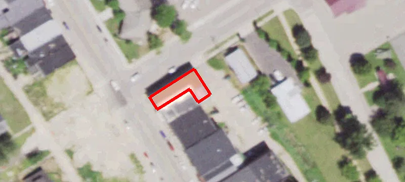 138 Main St