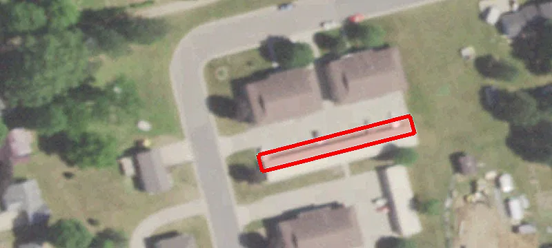 309 Roberts St