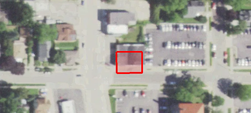 323 Main St