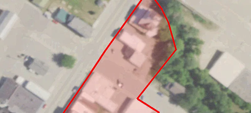 302 Main St
