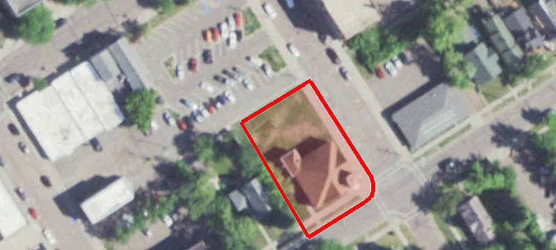 213 6th W St