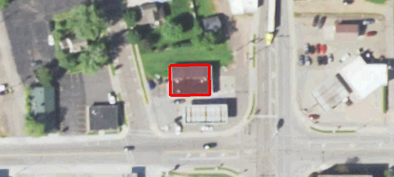 300 Spruce St
