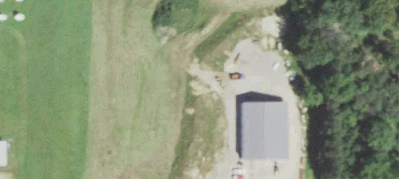 102 Larson St