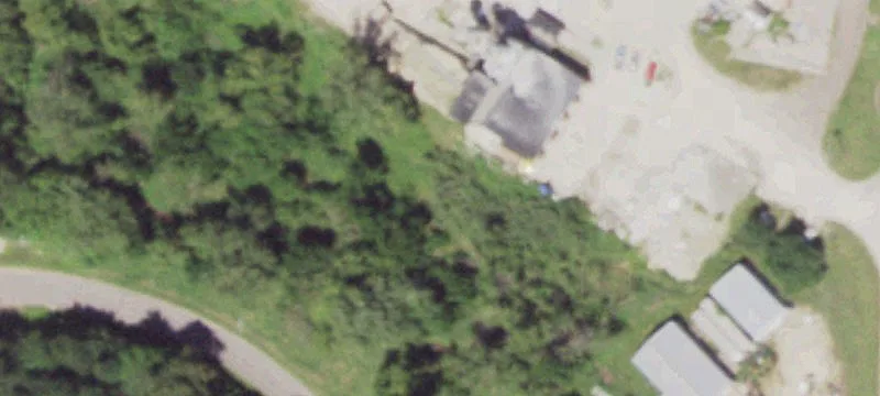 1011 Wood Ave