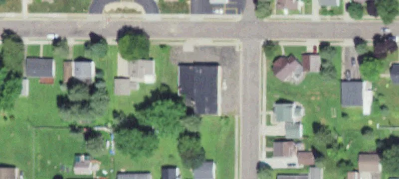 114 Lawrence St