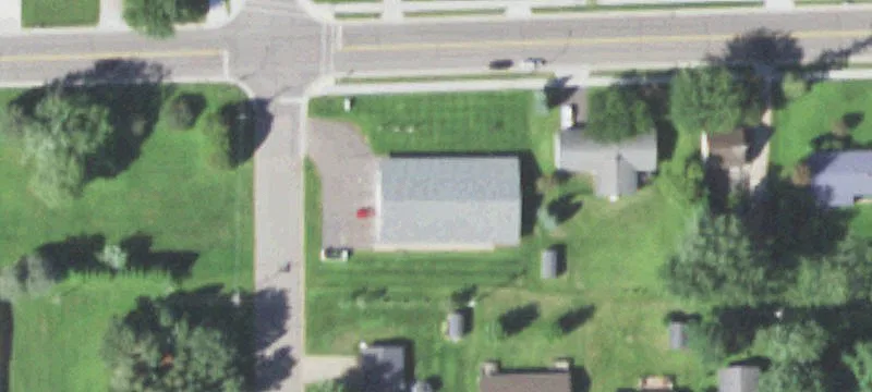 100 4th Ave