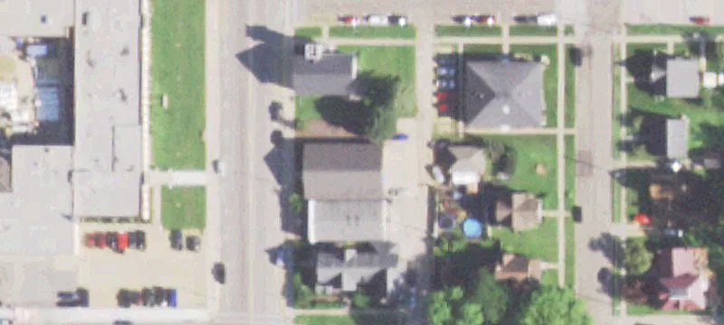 36250 Main St