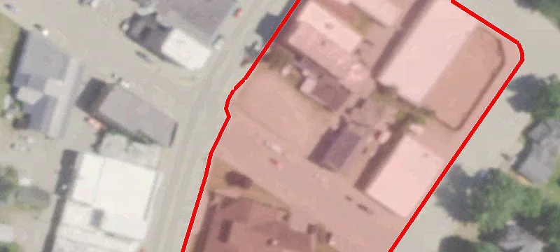 202 Main St