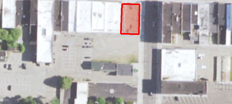 526 Clermont St