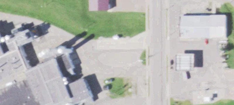 423 Main St