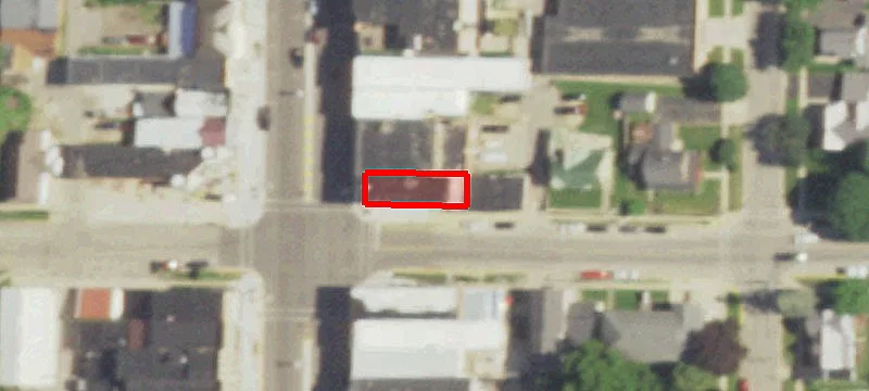 403 Main St