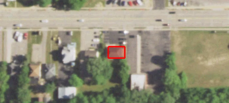 1228 Main St