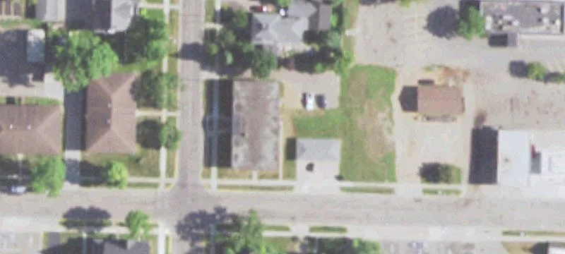 707 Clermont St