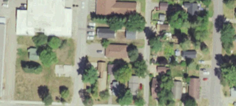 221 5th St