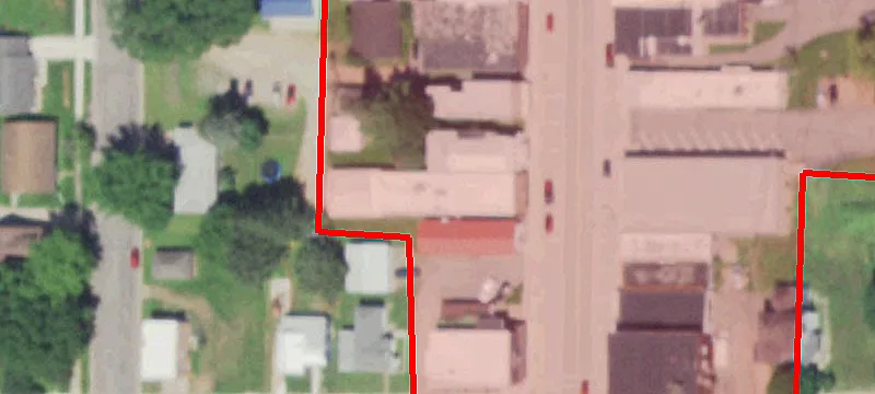 215 Main St