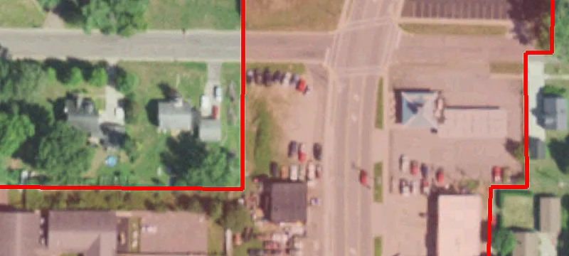 806 Ctr Ave