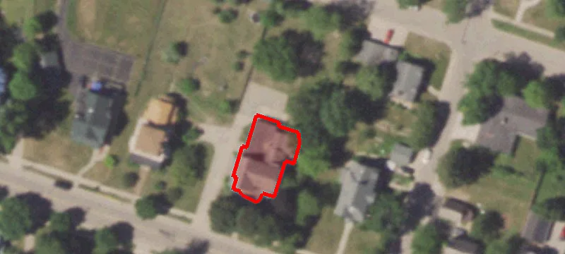 553 Main St