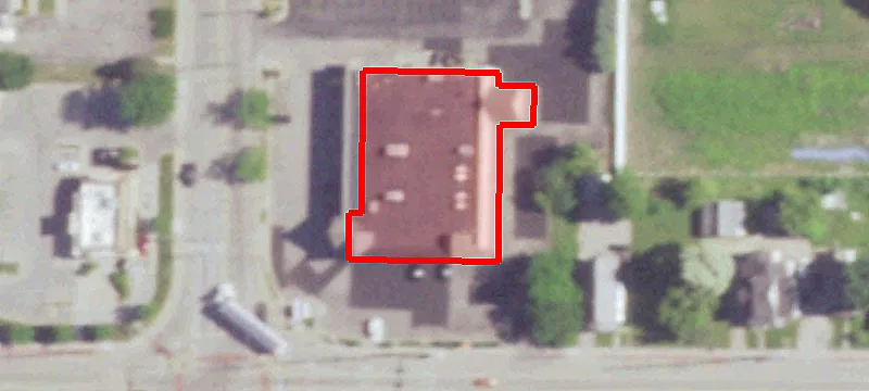 305 Racine St