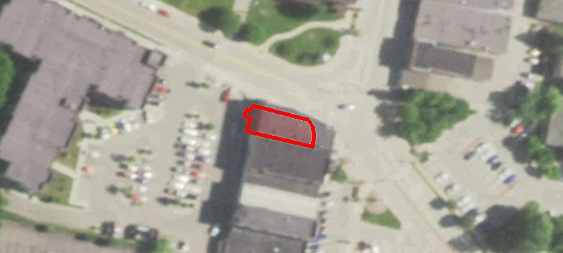 101 Main St