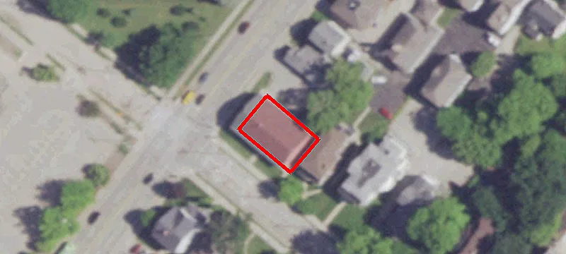 554 Algoma Blvd