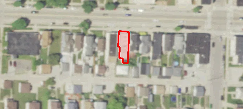 1315 Milwaukee Ave
