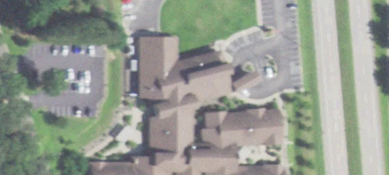 3656 Mall Dr