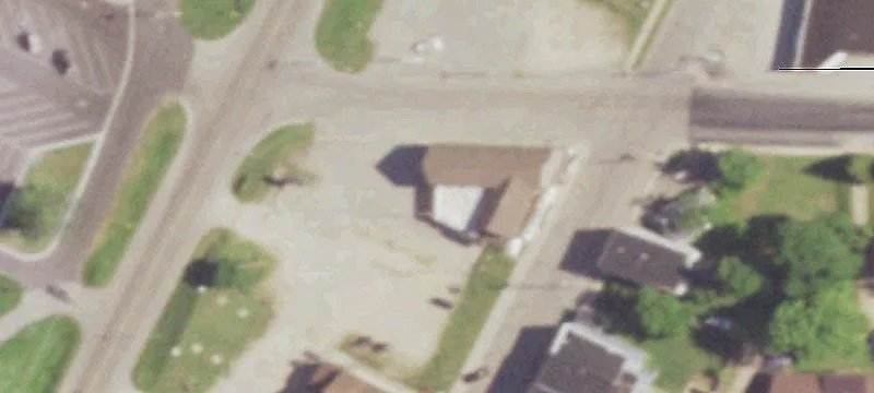 101 Warrington Ave